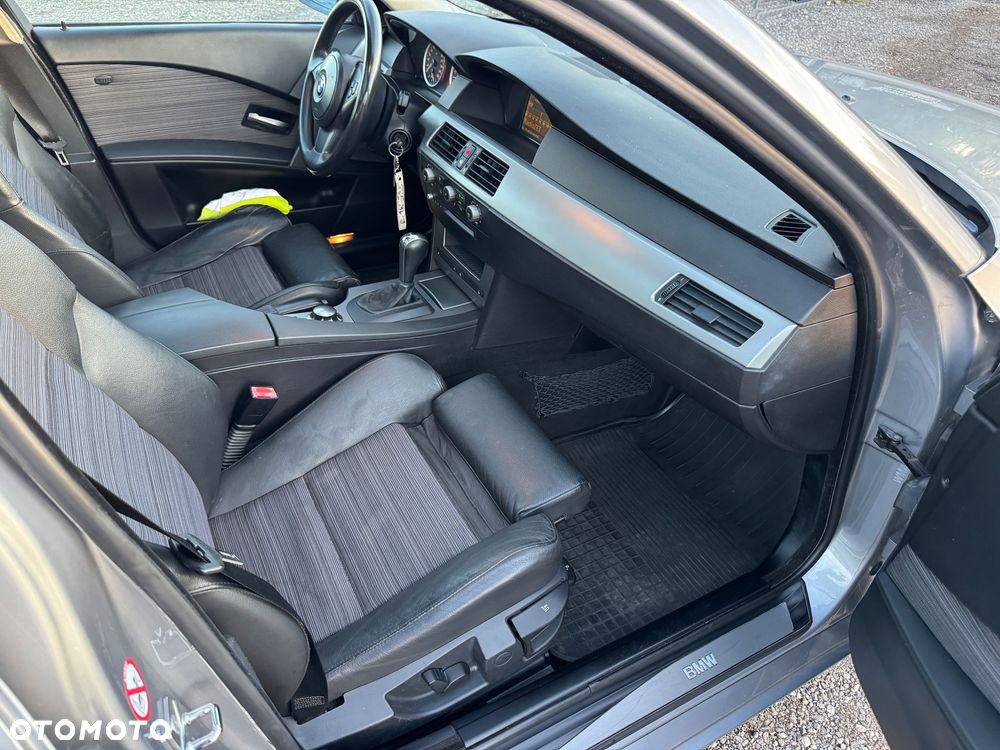 BMW Seria 5 - 21