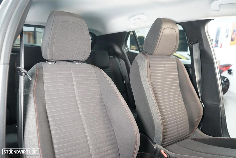 Peugeot 2008 1.2 PureTech Allure - 35