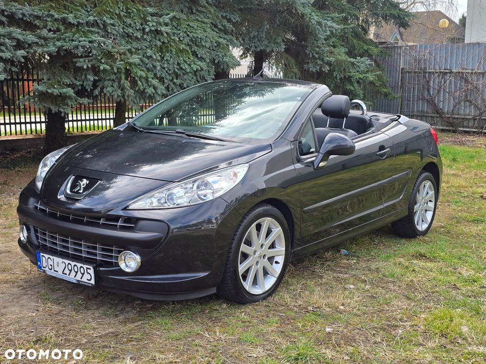 Peugeot 207 CC - 1