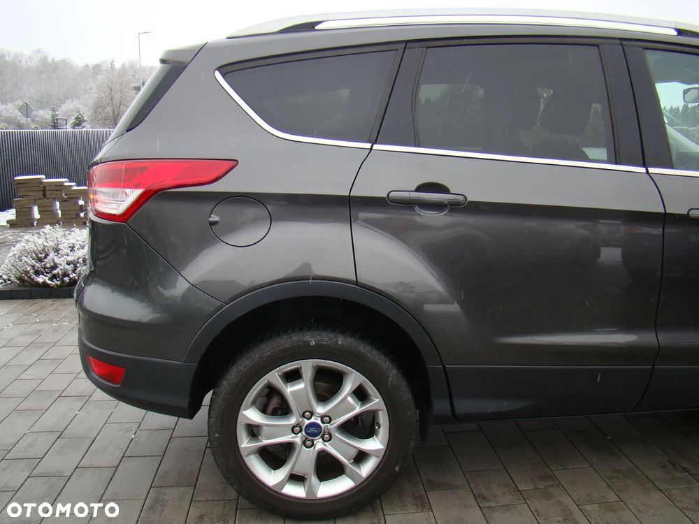 Ford Kuga 2.0 TDCi 4x4 Titanium - 12