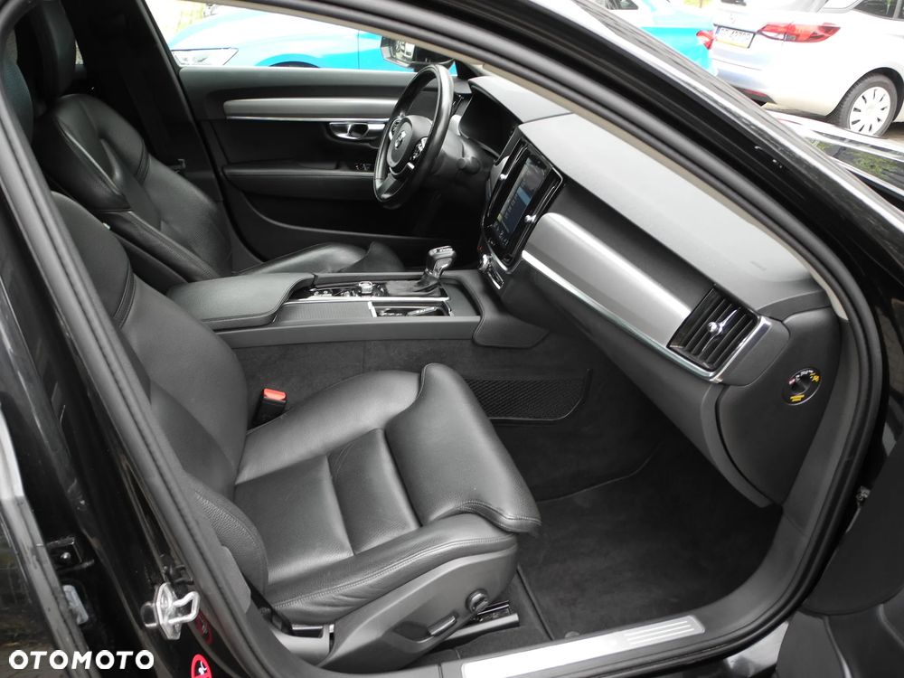 Volvo S90 - 14