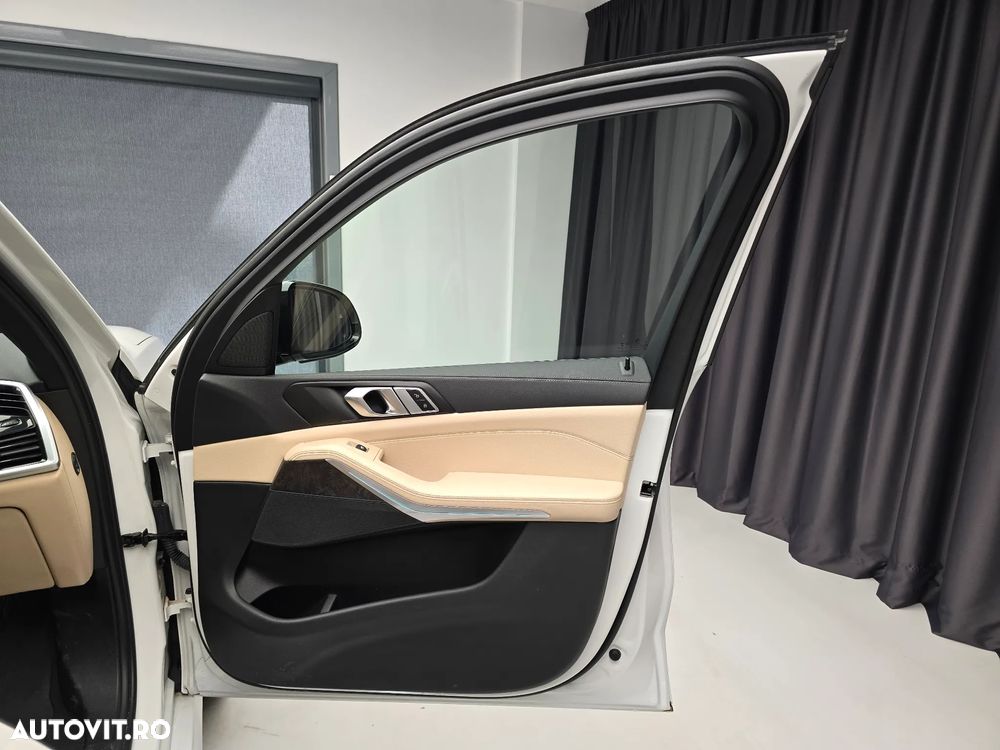 BMW X5 xDrive45e - 31