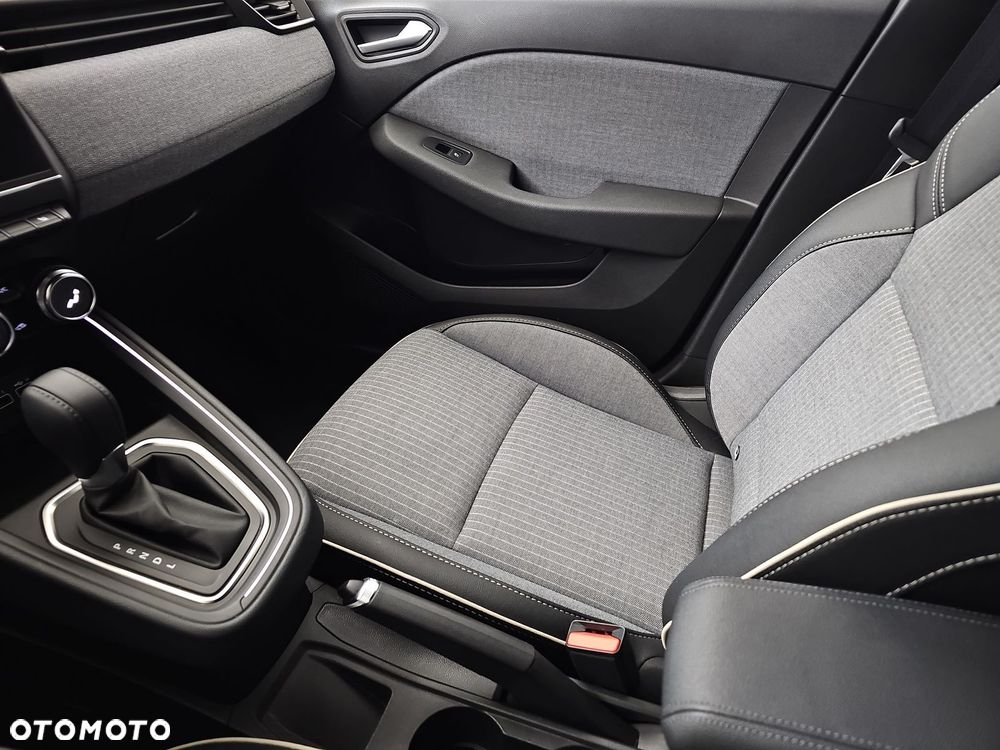 Renault Clio 1.0 TCe Techno Xtronic - 18