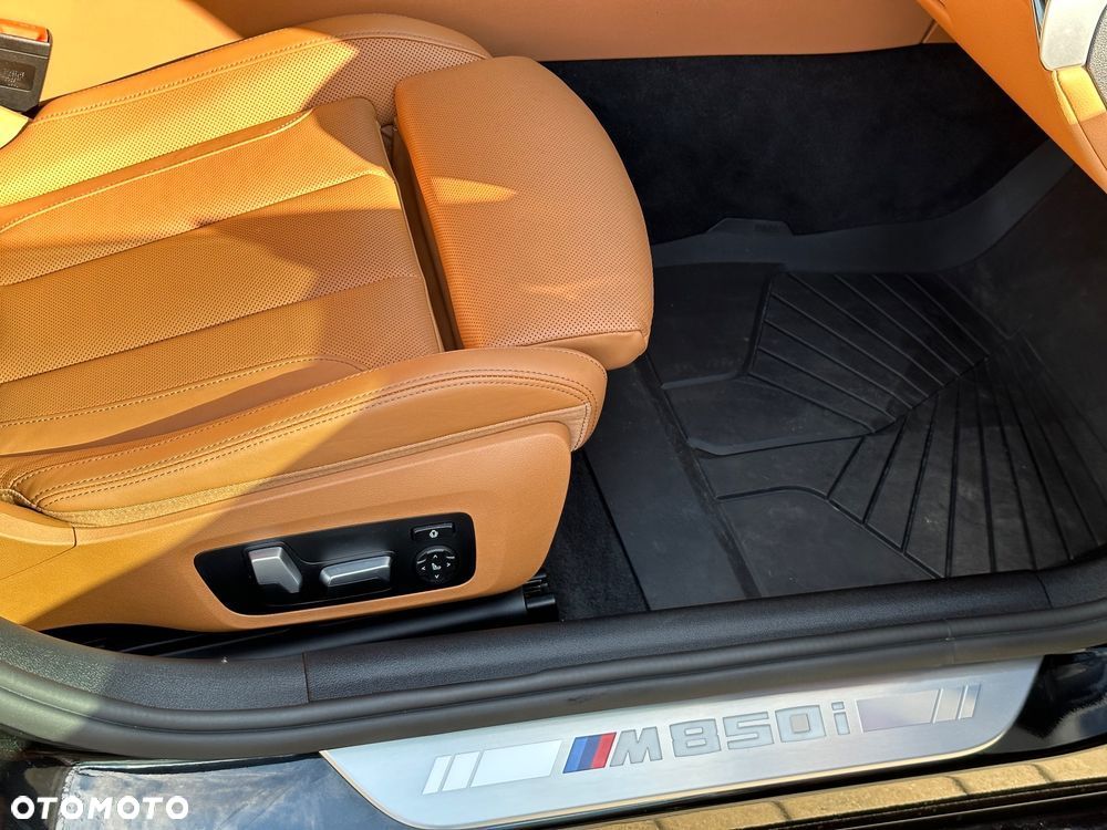BMW Seria 8 M850i xDrive Gran Coupe - 36