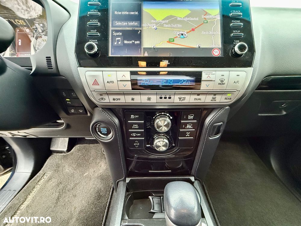 Toyota Land Cruiser 2.8l D-4D 204 CP A/T Luxury Black Matte Edition - 17