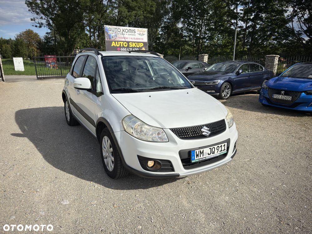 Suzuki SX4 Classic 1.6 VVT 4x4 Comfort - 12