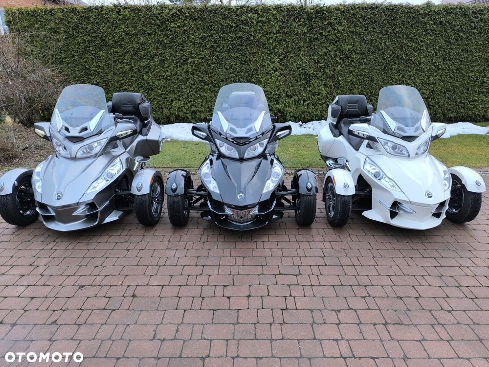 Can-Am Spyder - 2