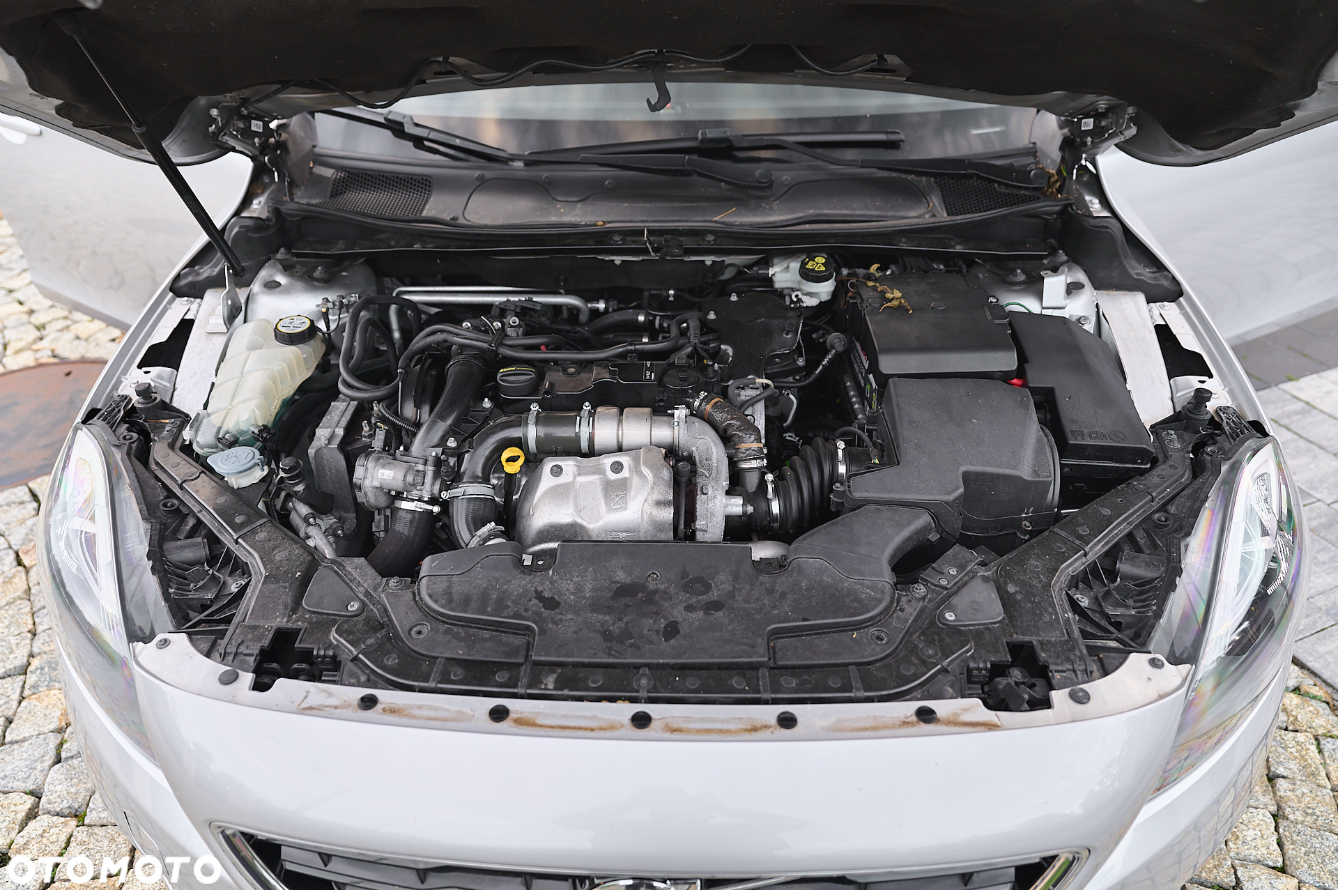 Volvo V40 D2 Momentum - 11