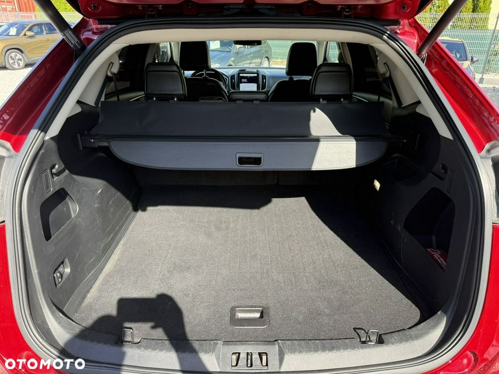 Ford Edge - 38