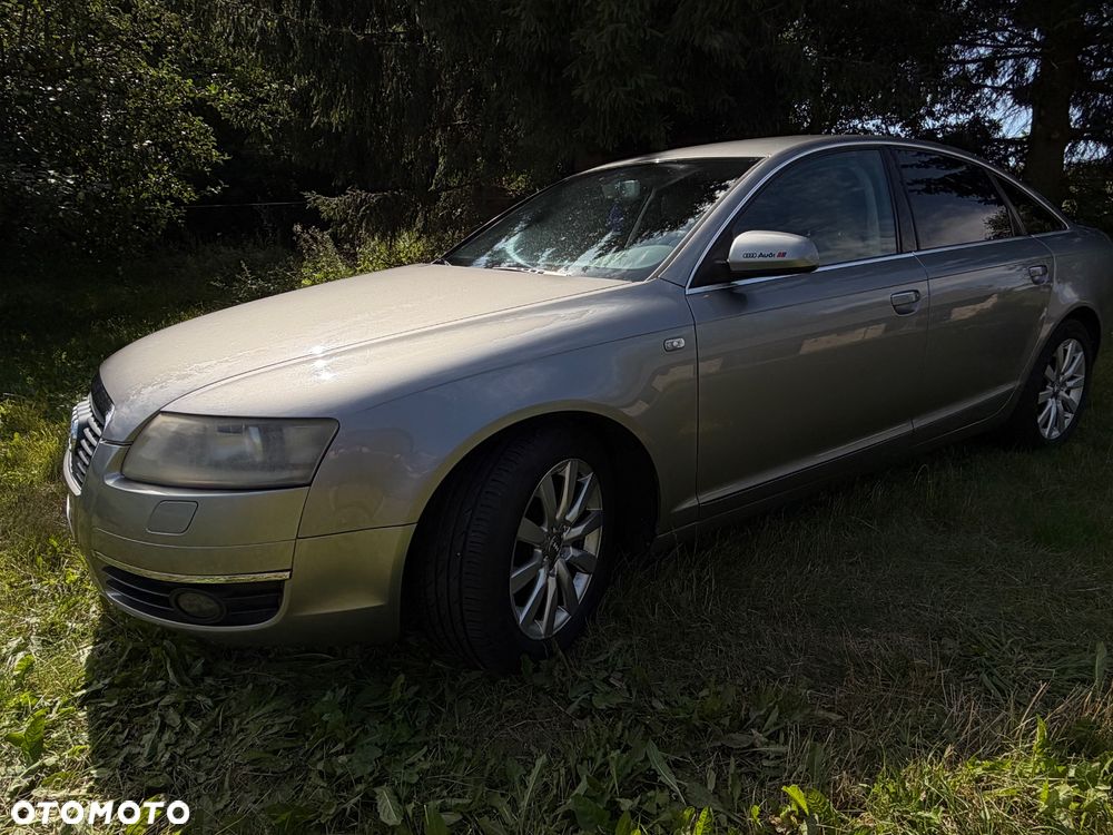 Audi A6 Limousine 2.4 - 7