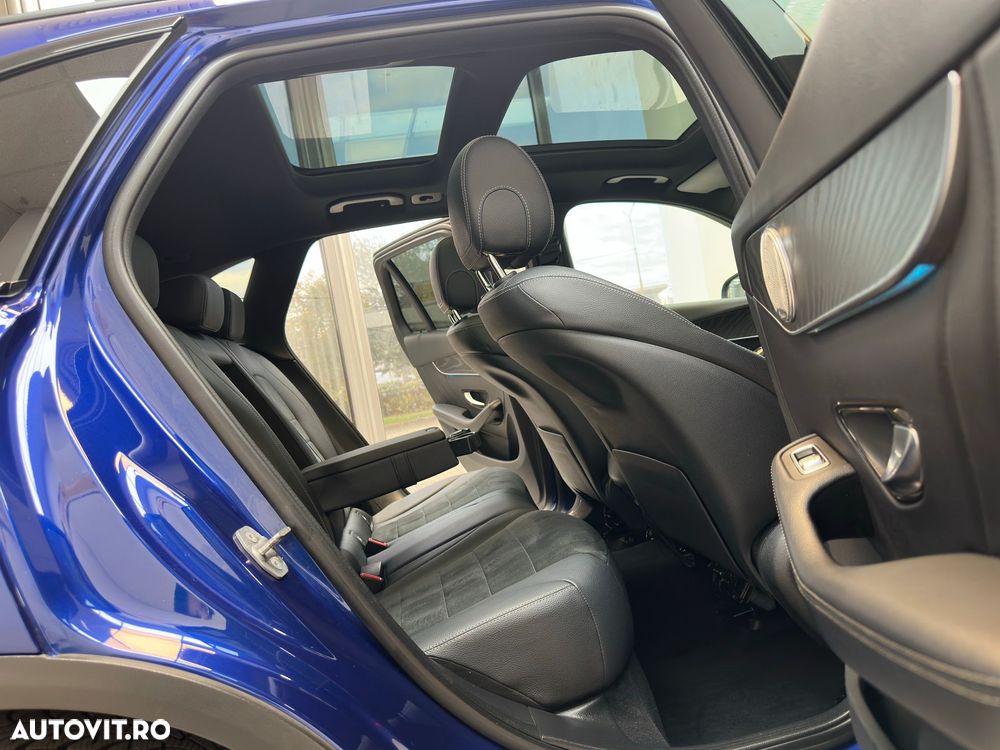 Mercedes-Benz GLC 220 d 4Matic 9G-TRONIC AMG Line - 10