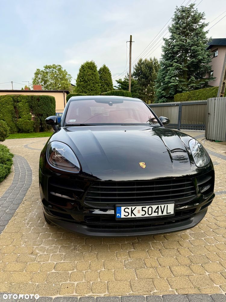 Porsche Macan Standard - 1