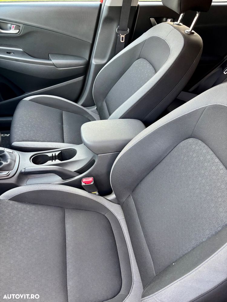 Hyundai KONA 1.0 T-GDI 2WD Premium + - 17