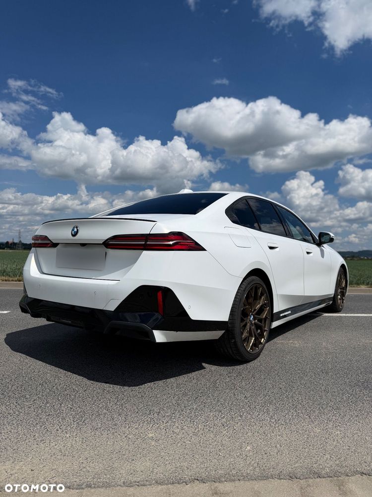 BMW Seria 5 520d mHEV M Sport - 9