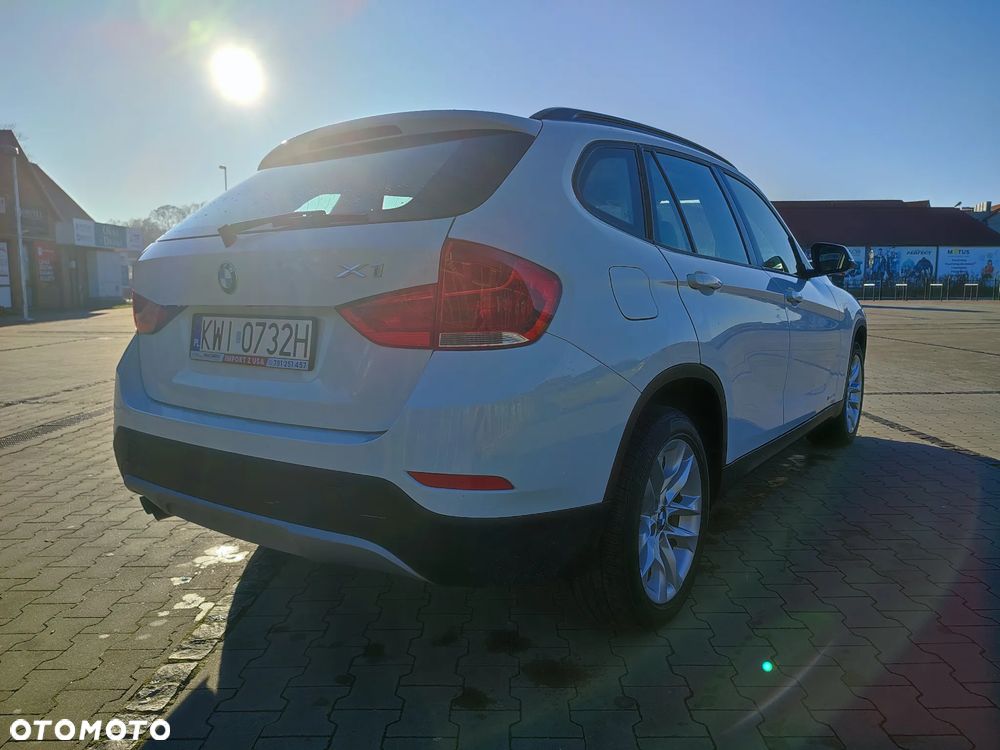 BMW X1 xDrive28i - 14