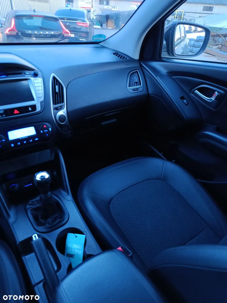Hyundai ix35 - 16