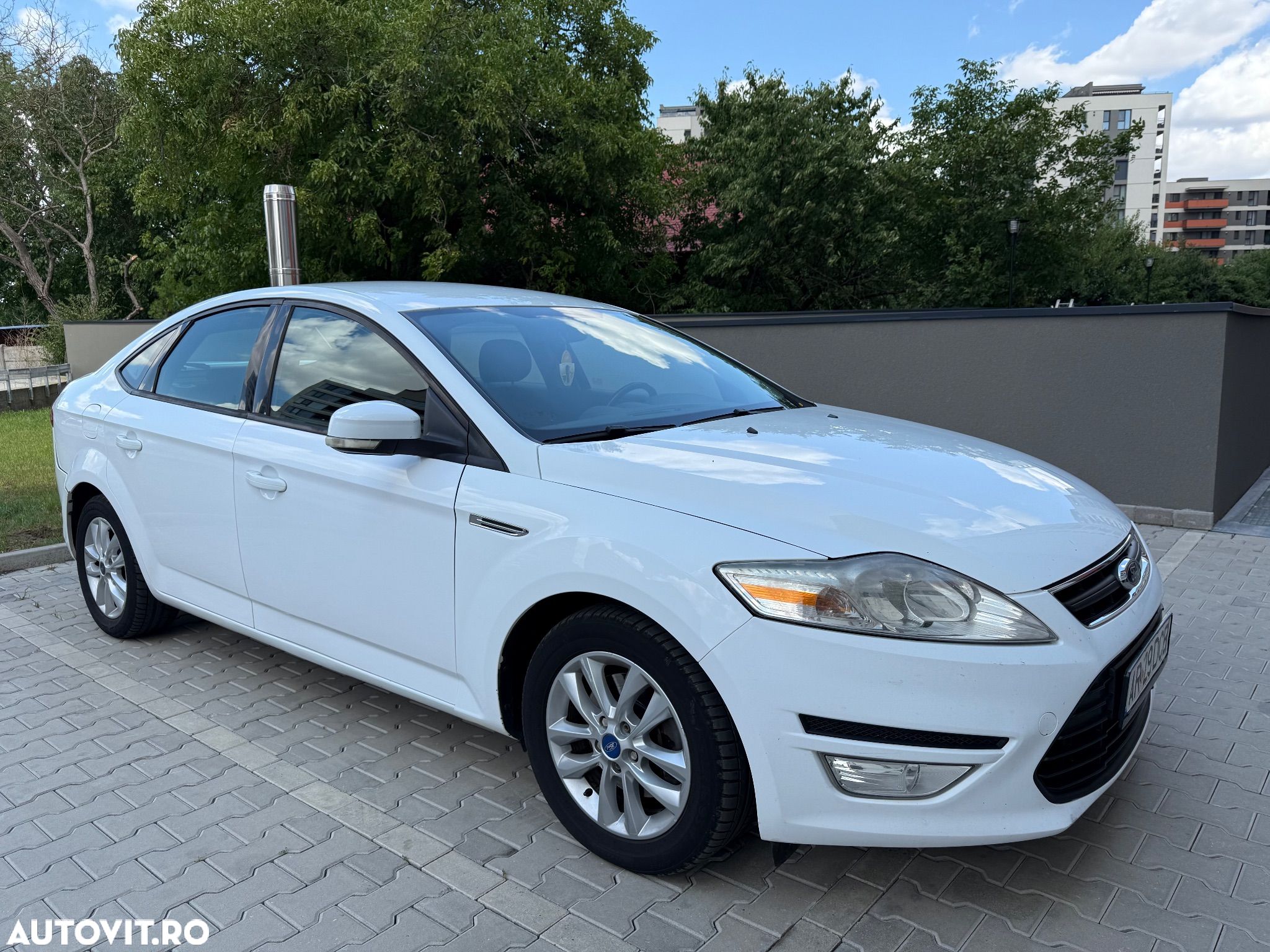 Ford Mondeo 1.6 TDCi ECOnetic Start-Stopp Ambiente - 1