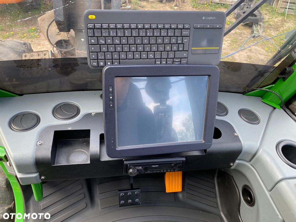 John Deere 1270G - 23