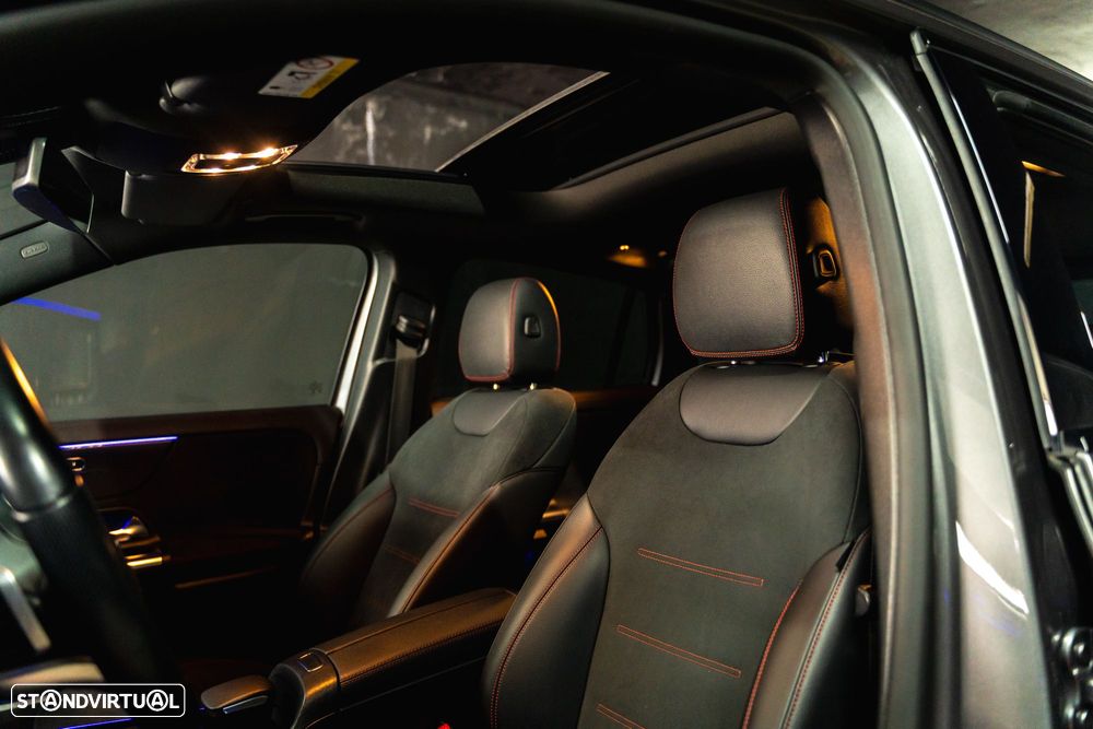 Mercedes-Benz GLA 250 e 8G-DCT AMG Line - 17