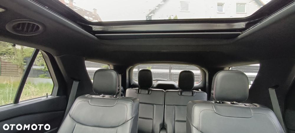 Ford Explorer 3.0 EcoBoost PHEV 4WD ST-Line - 10