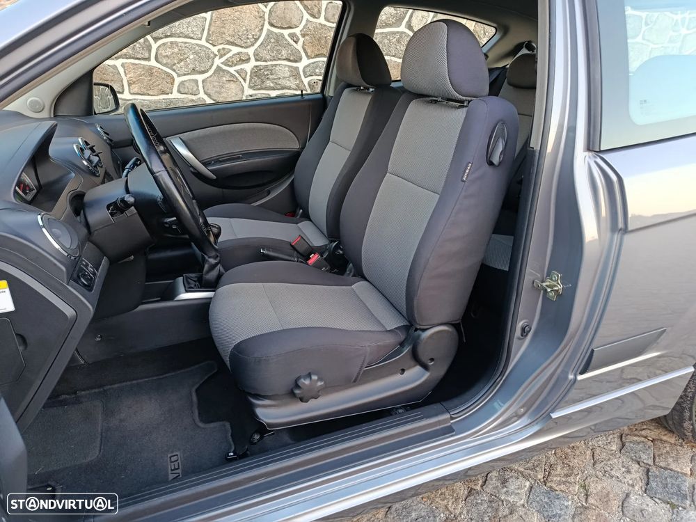 Chevrolet Aveo 1.2 LT - 7