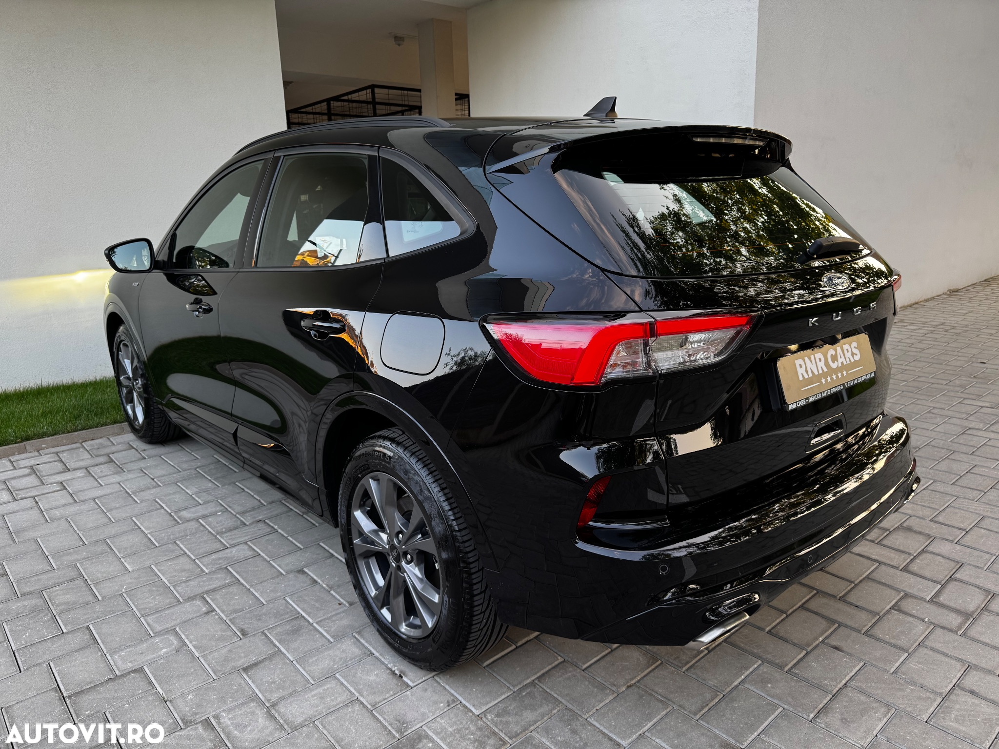 Ford Kuga 1.5 EcoBlue A8 FWD ST Line - 2