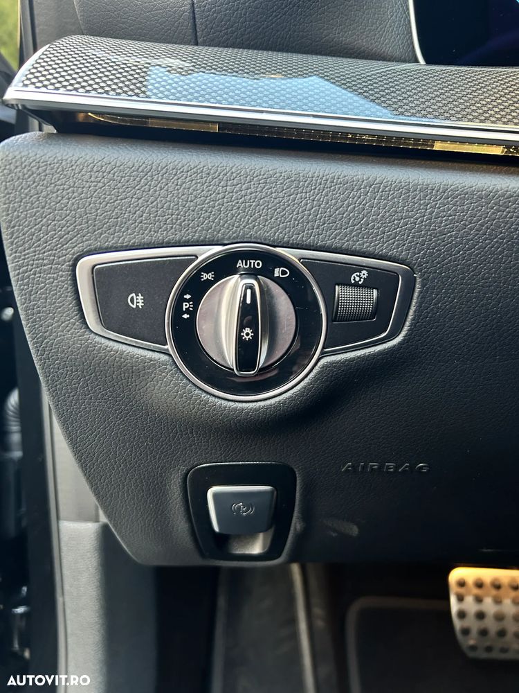 Mercedes-Benz E 300 4MATIC 9G-TRONIC AMG Line - 27