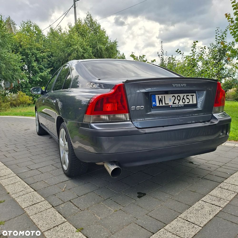 Volvo S60 - 4