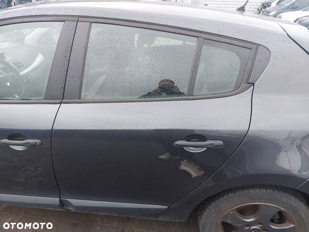 DRZWI KOMPLETNE LEWY TYŁ RENAULT MEGANE III TEB66 - 1