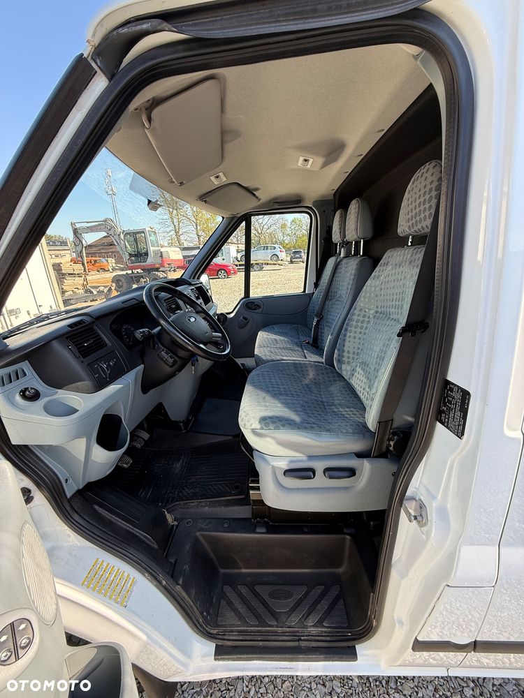 Ford Transit - 7
