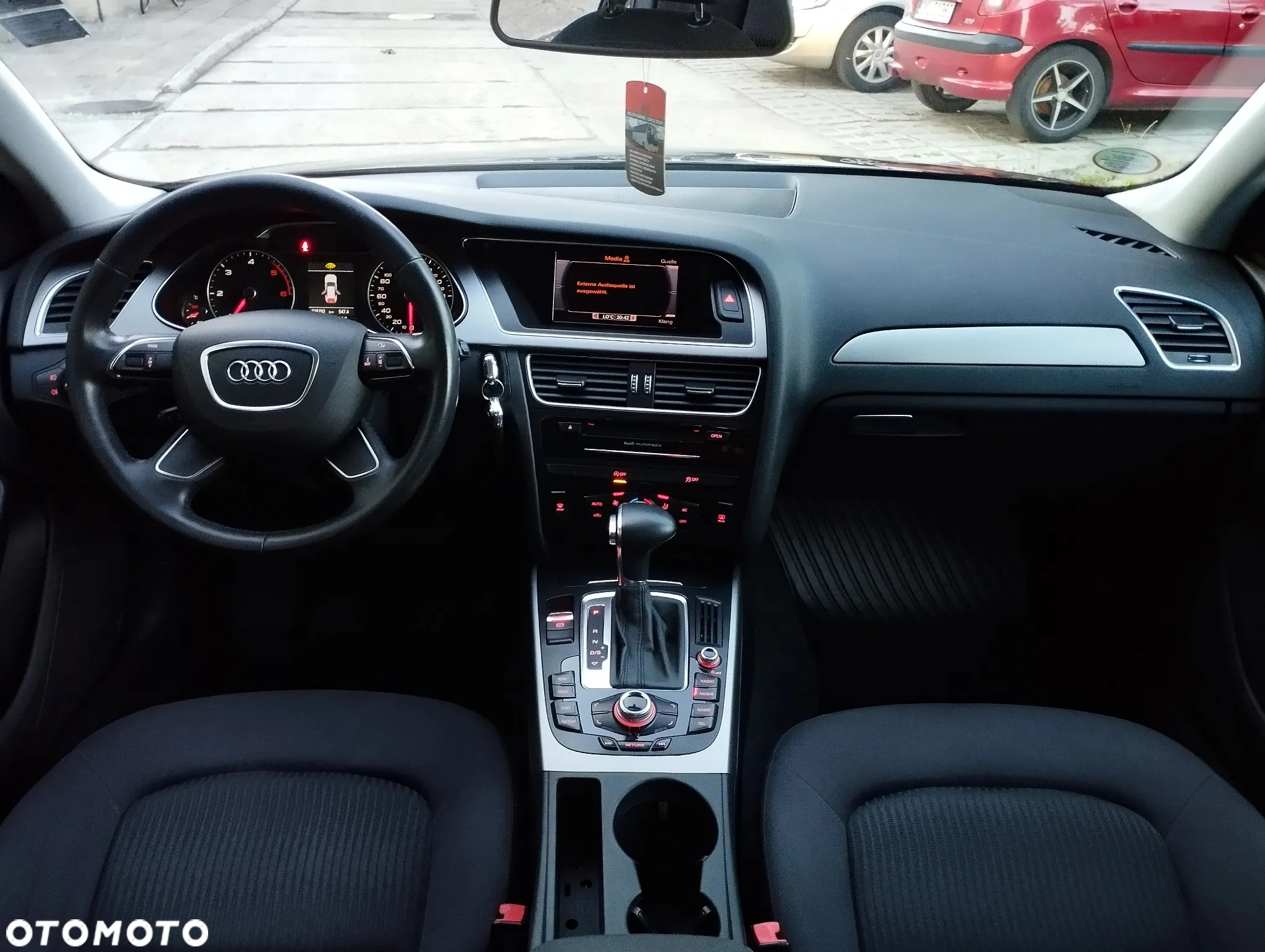 Audi A4 2.0 TDI Multitronic - 31