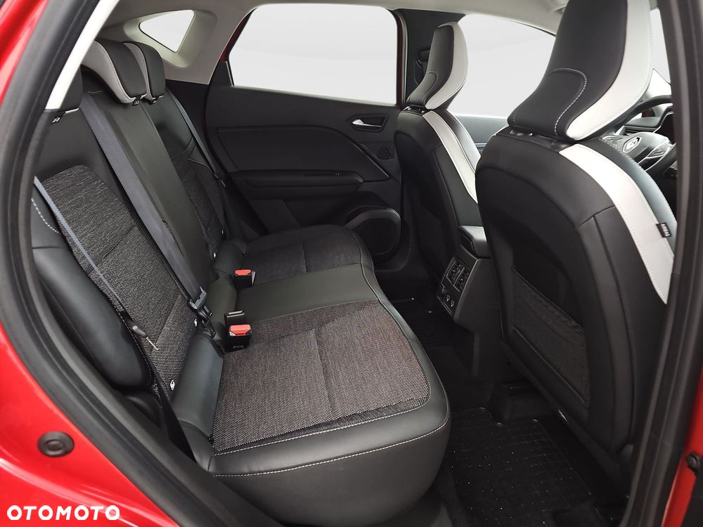 Renault Captur 1.3 TCe mHEV Techno EDC - 31