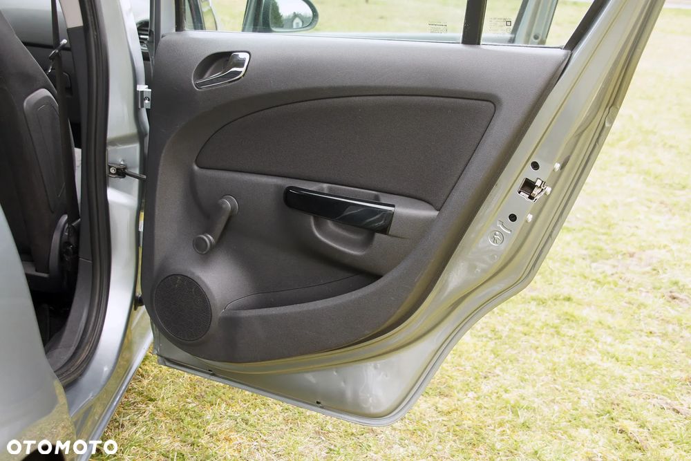 Opel Corsa 1.2 16V EcoFLEX Easytronic 150 Jahre - 15