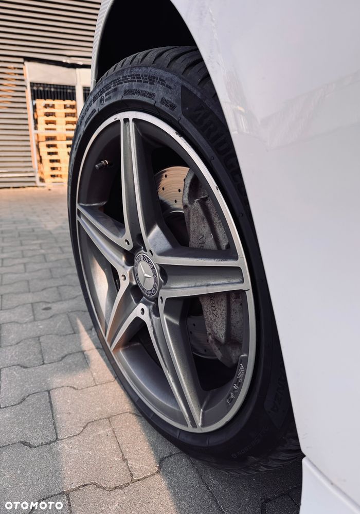 Mercedes-Benz Klasa C 250 7G-TRONIC - 10