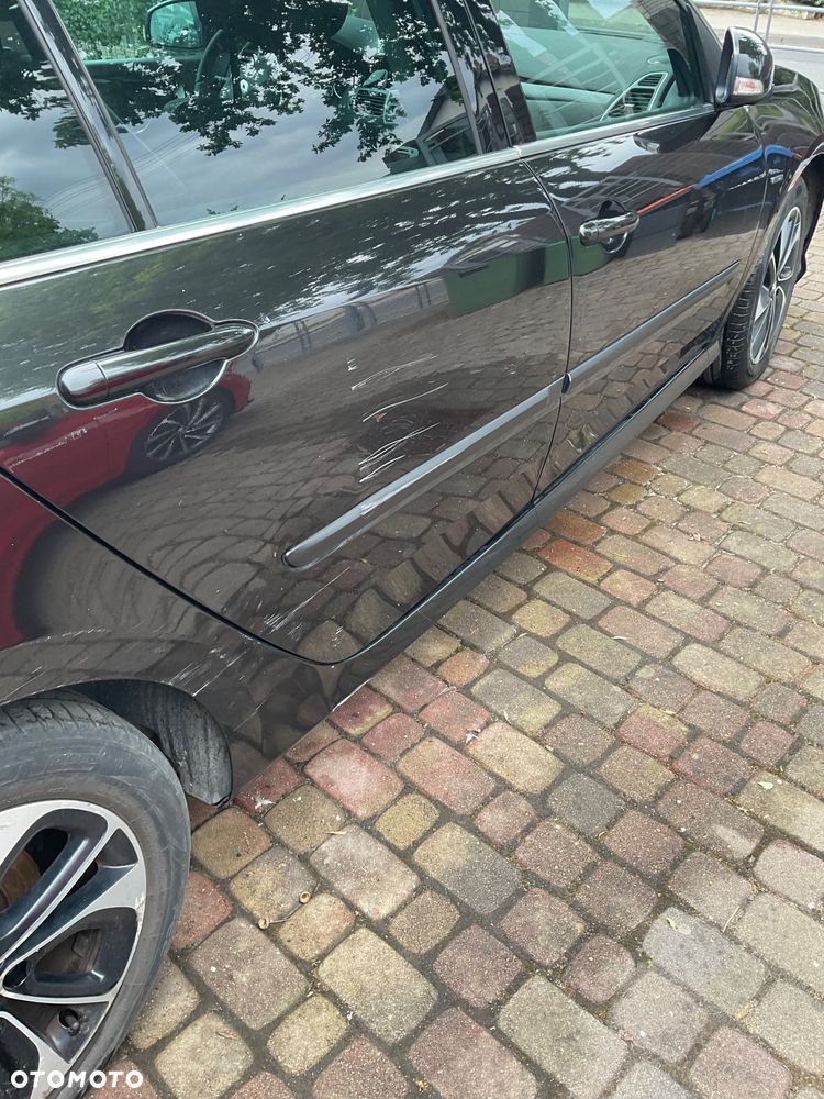 Renault Laguna 2.0 dCi Black Edition - 6