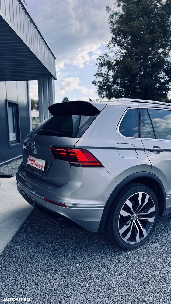 Volkswagen Tiguan - 32