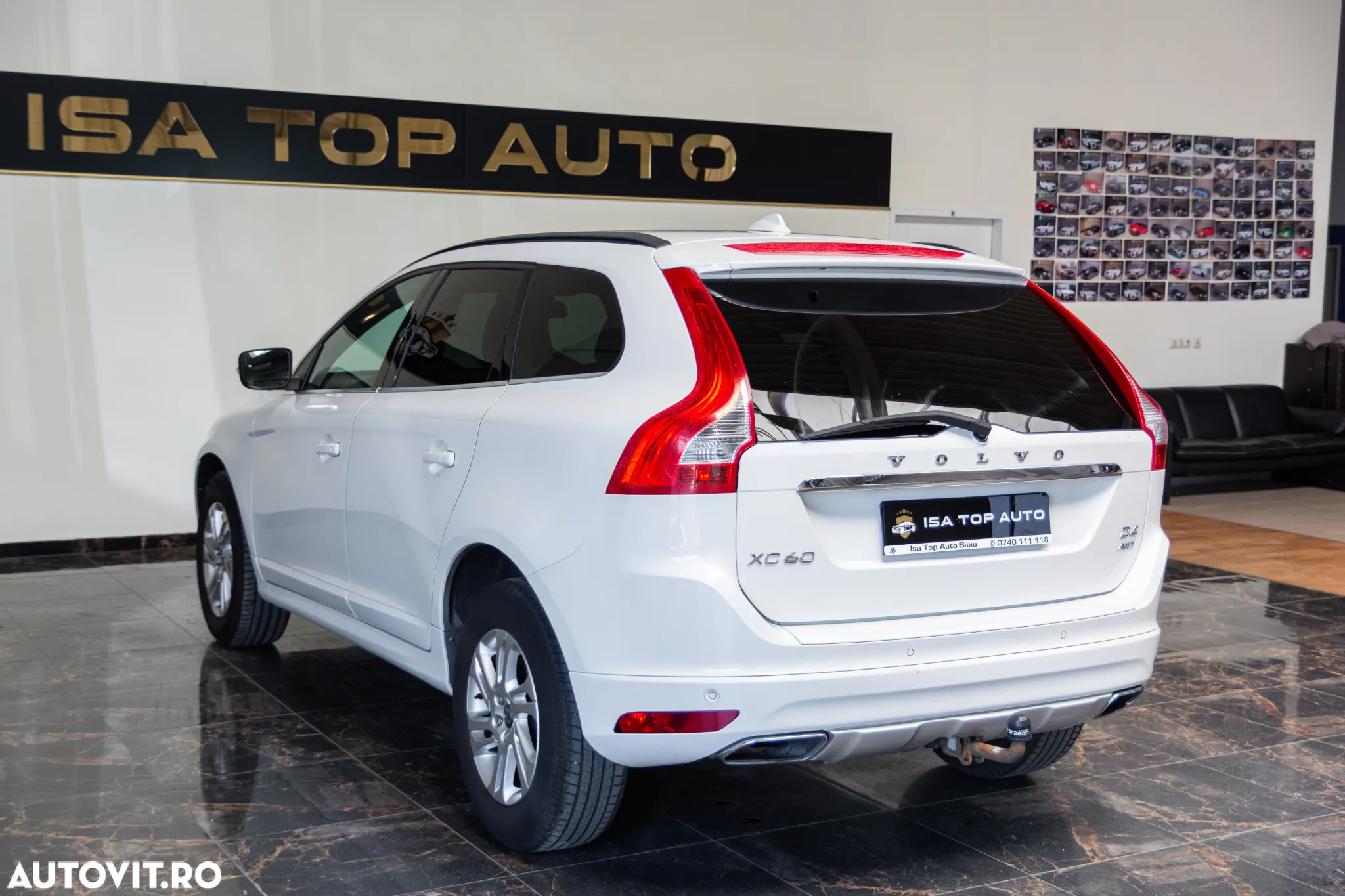 Volvo XC 60 D4 AWD Momentum - 28