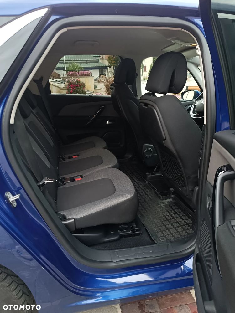 Citroën C4 Picasso - 11