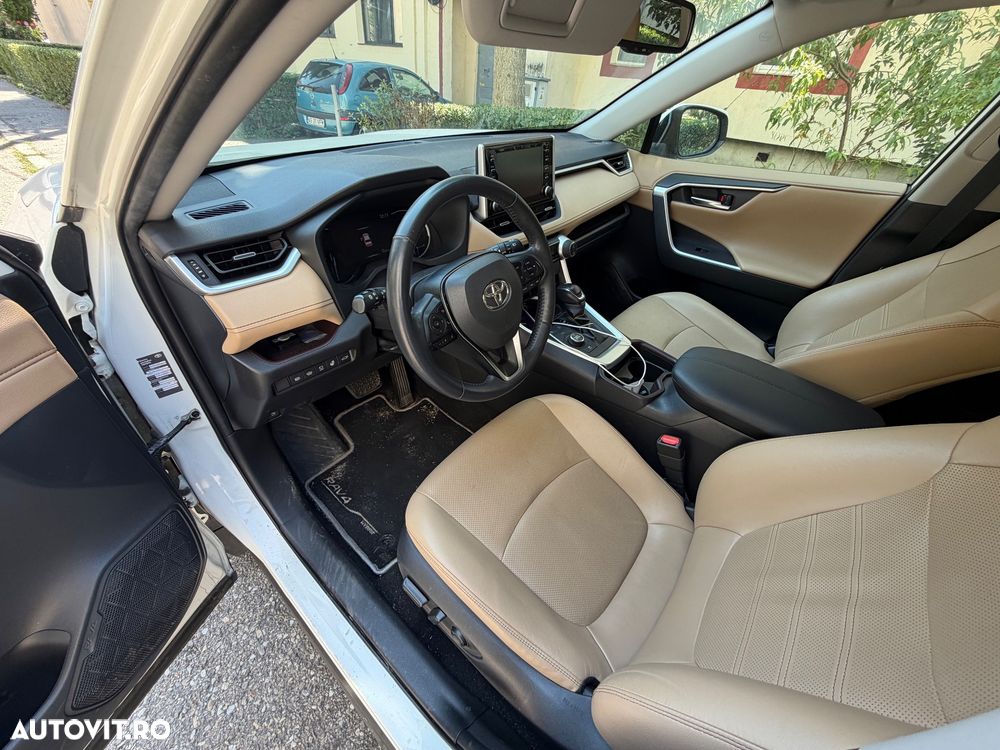 Toyota RAV4 2.5 VVT-iE 4x4 Dynamic - 8
