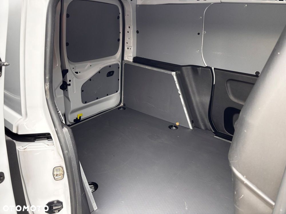Toyota ProAce CITY VERSO - 19