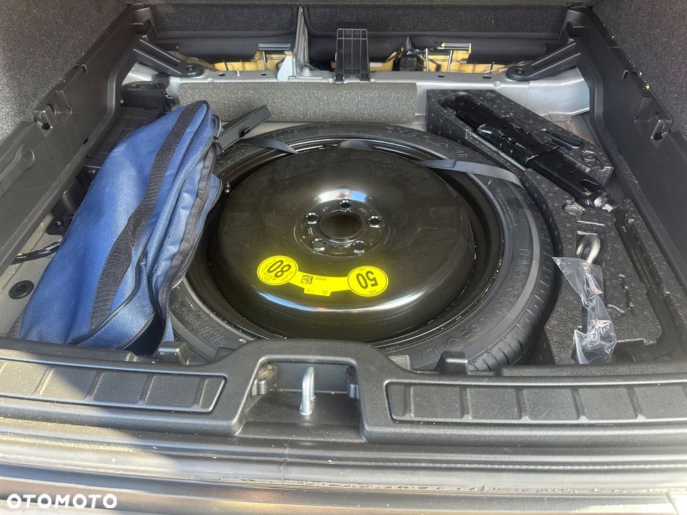 Volvo XC 40 T3 Momentum Pro - 18
