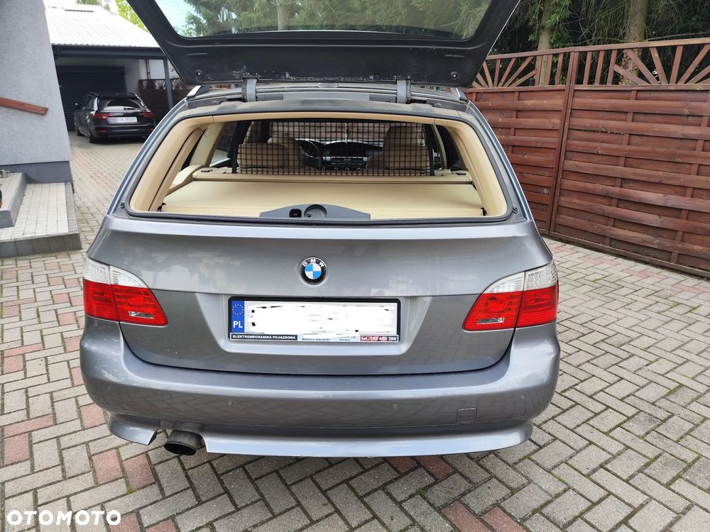 BMW Seria 5 520d Touring - 6