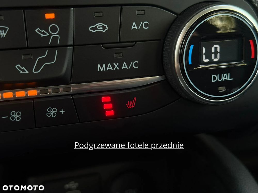 Ford Kuga 2.0 EcoBlue 4x4 TITANIUM - 19