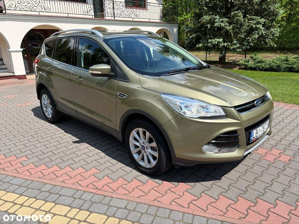 Ford Kuga - 1