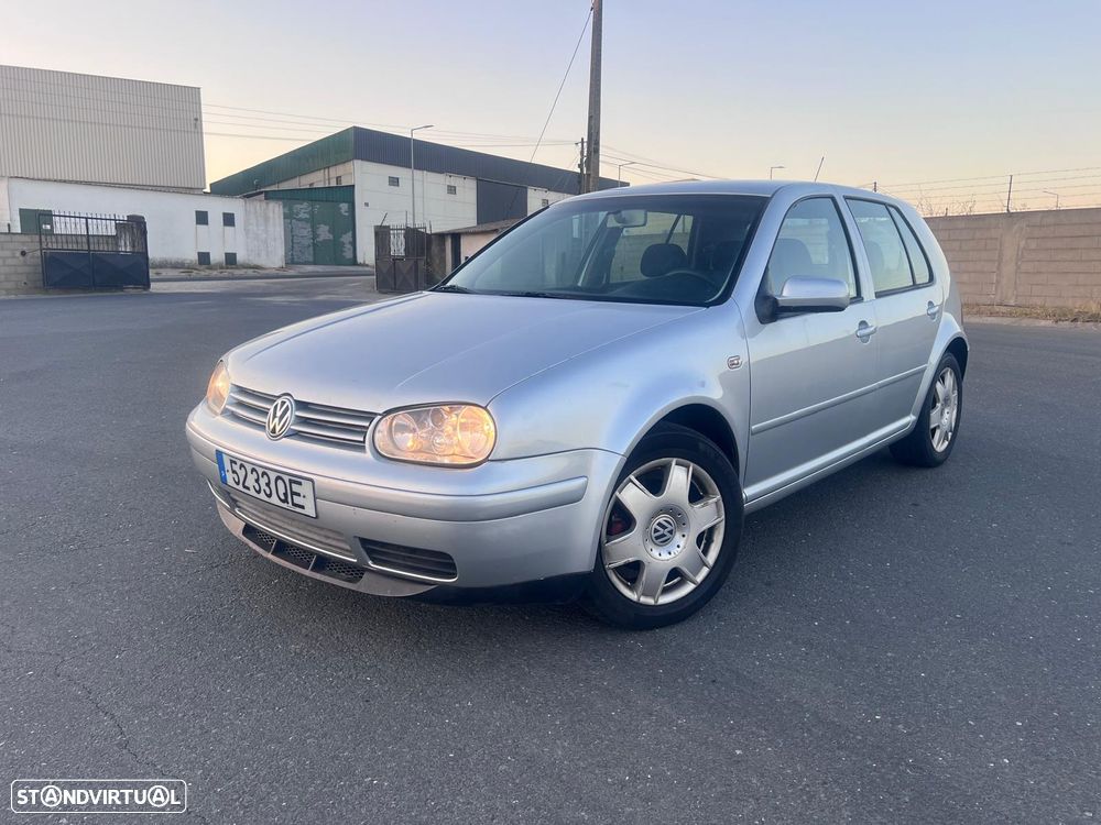 VW Golf 1.9 TDi Highline - 1