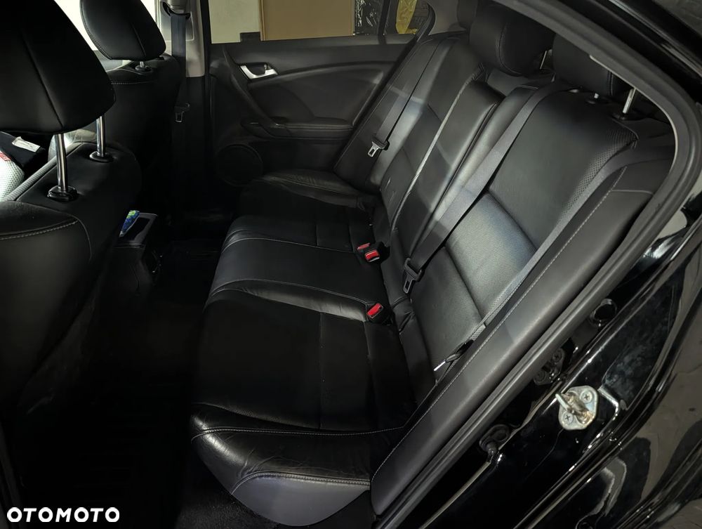 Honda Accord 2.4 Executive - 10