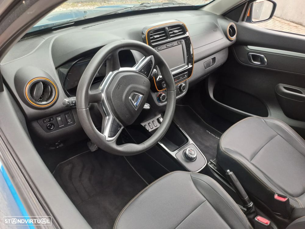 Dacia Spring - 9