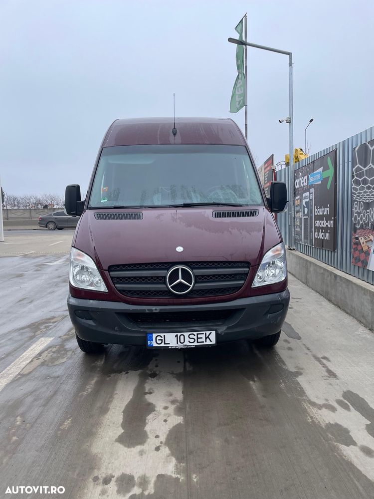 Mercedes-Benz Sprinter - 1