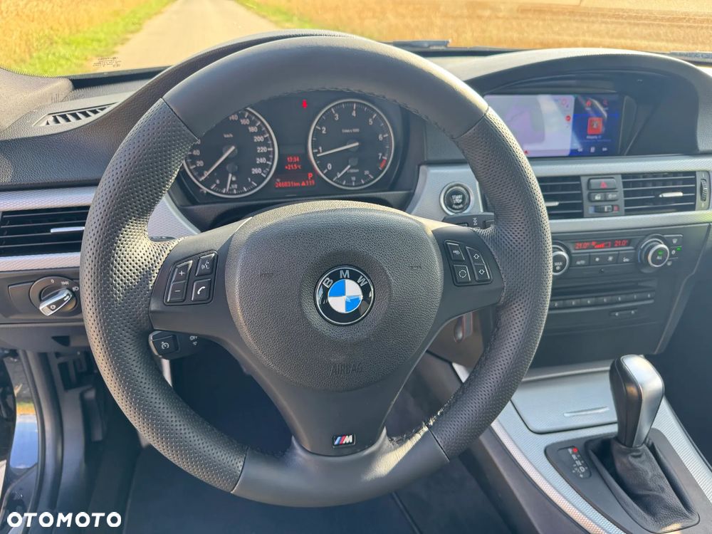 BMW Seria 3 320i Edition Sport - 8