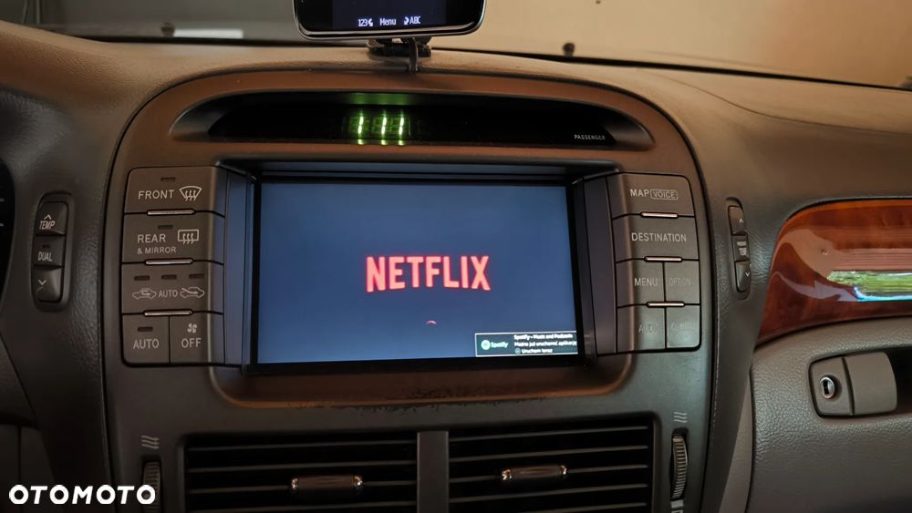 Lexus LS Prestige - 12